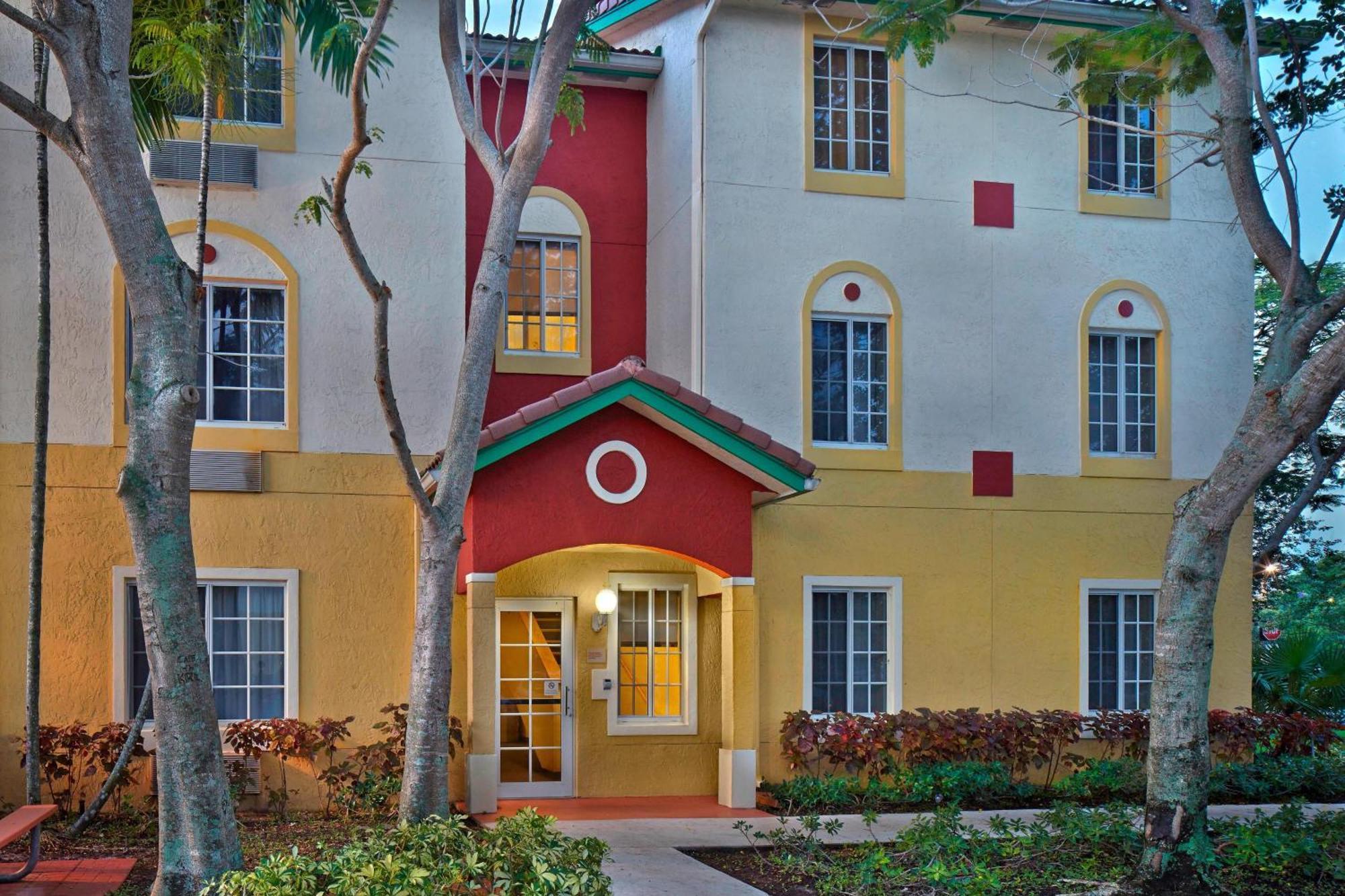 Towneplace Suites By Marriott Fort Lauderdale Weston Bagian luar foto