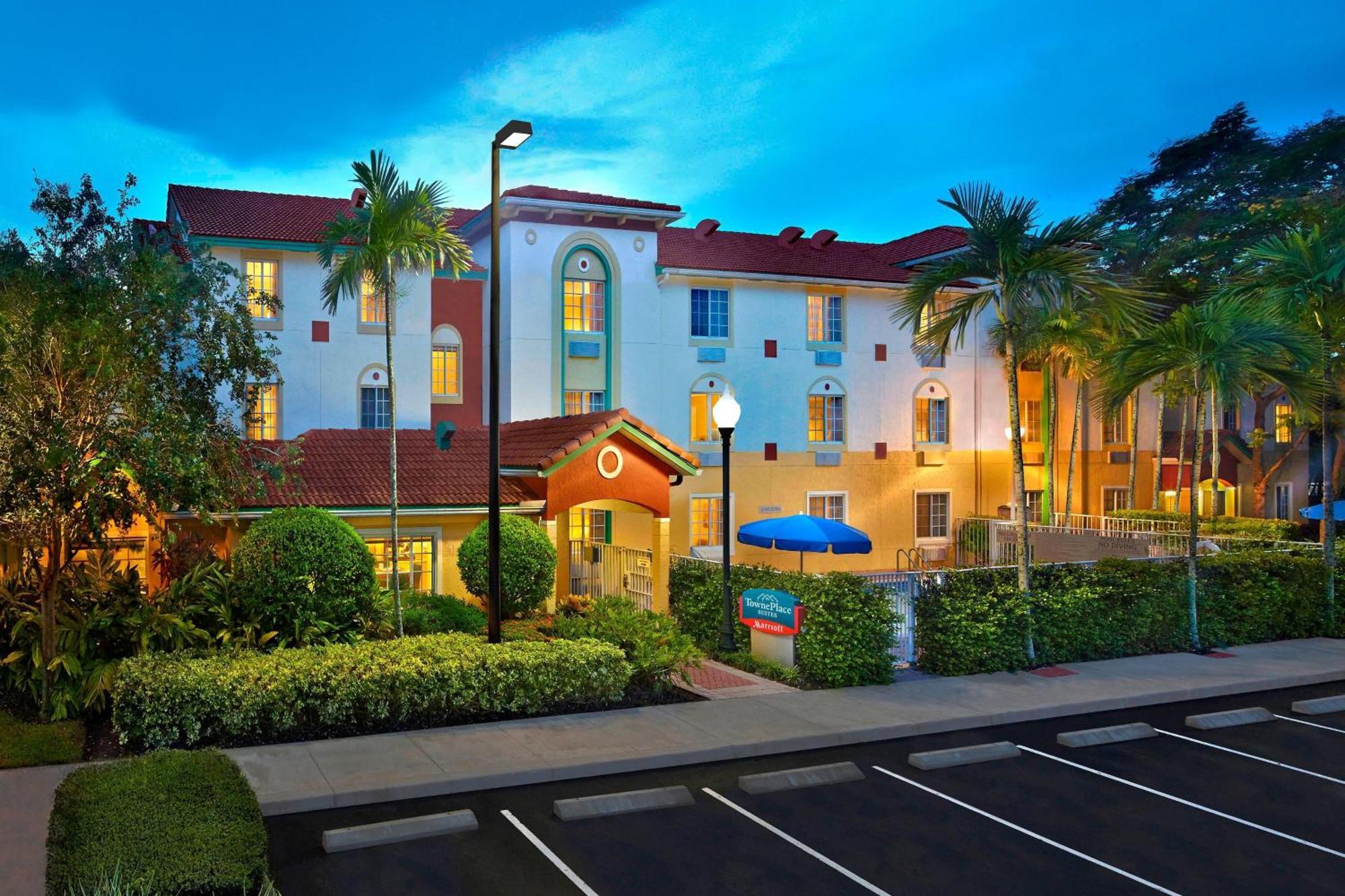 Towneplace Suites By Marriott Fort Lauderdale Weston Bagian luar foto